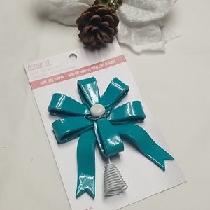 Nwt bow topper for mini tree